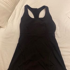 Lululemon black tank